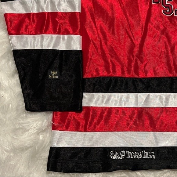Joyrich X Snoop Dogg 1993 Hockey Jersey in Red - Picture 6 of 12